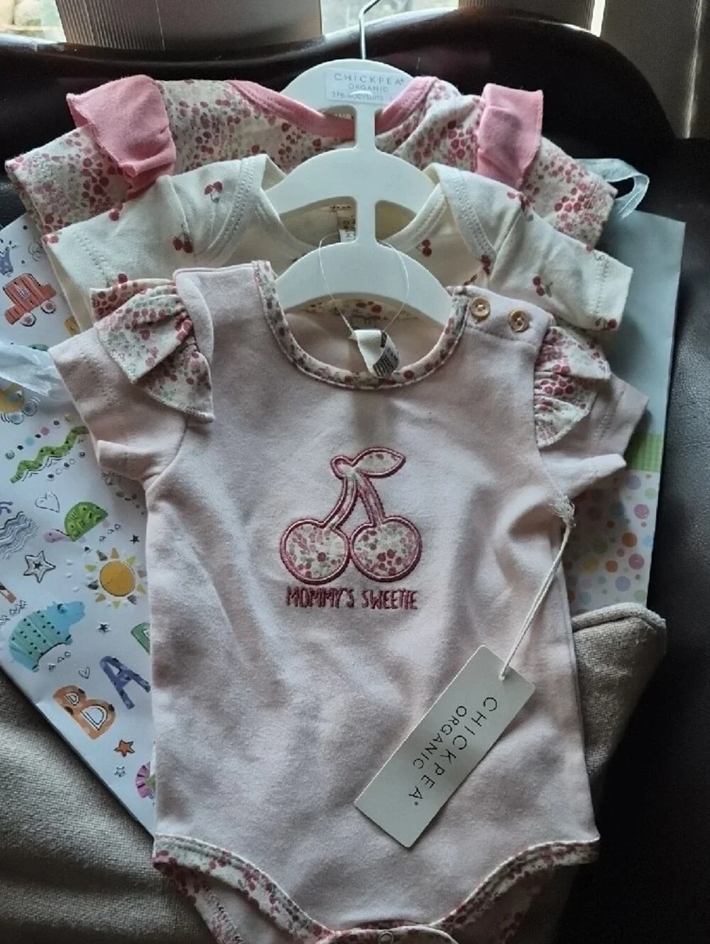 NWT Baby Bundle! 3x3-6mo, 9x6-9mo Short Short Sleeve Onsies & 6 Pacifier Clips